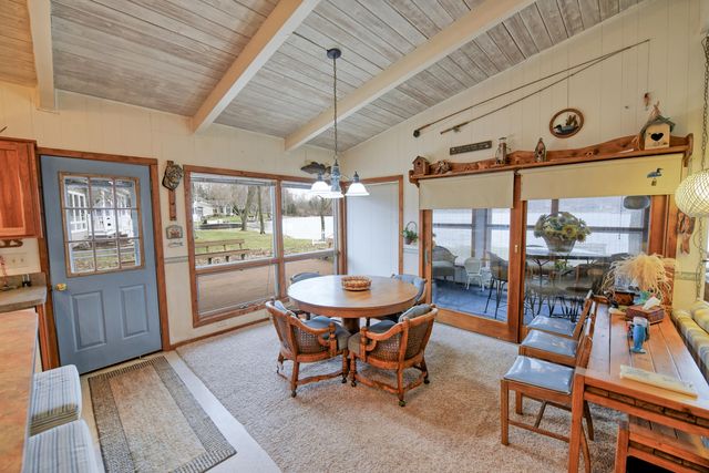 9471 Peninsula Drive, Mecosta, MI 49332