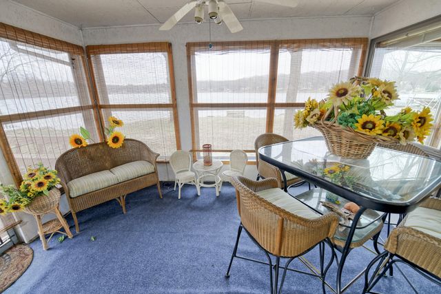 9471 Peninsula Drive, Mecosta, MI 49332