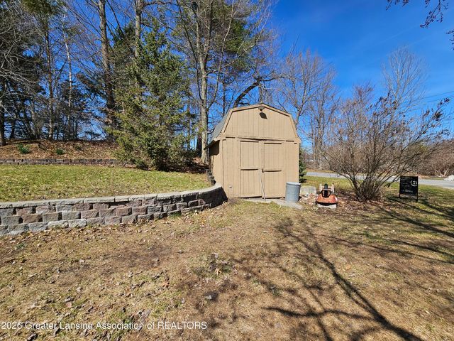 9471 Peninsula Drive, Mecosta, MI 49332