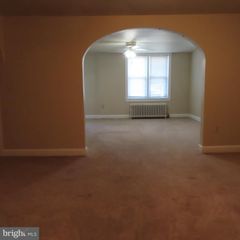 302 S COLDBROOK AVE, Chambersburg, PA 17201