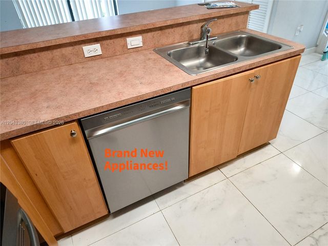 22911 SW 88th Pl 7-21, Cutler Bay, FL 33190