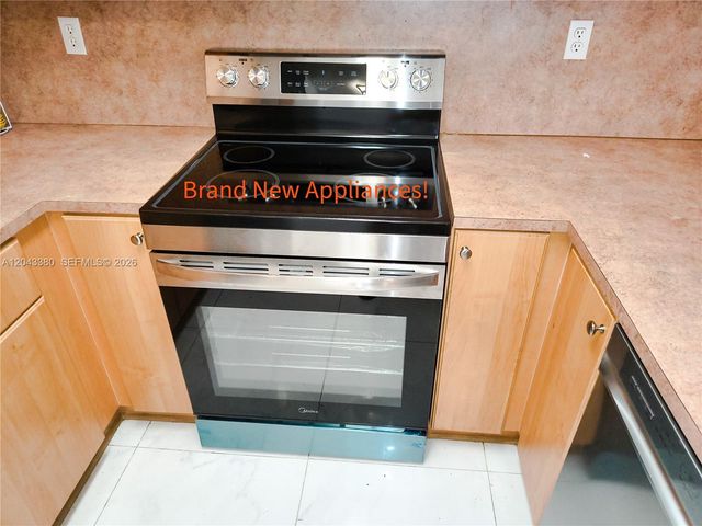 22911 SW 88th Pl 7-21, Cutler Bay, FL 33190