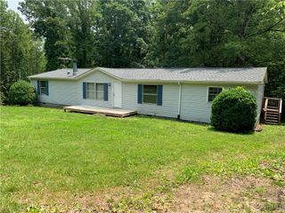 372 Dogwood Acres Rd, Louisa, VA 23024