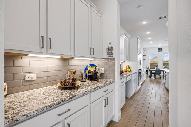 8007 Chantilly Manor, Fulshear, TX 77441