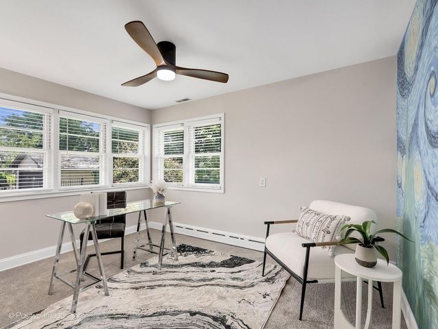5902 Wolf Road, Western Springs, IL 60558