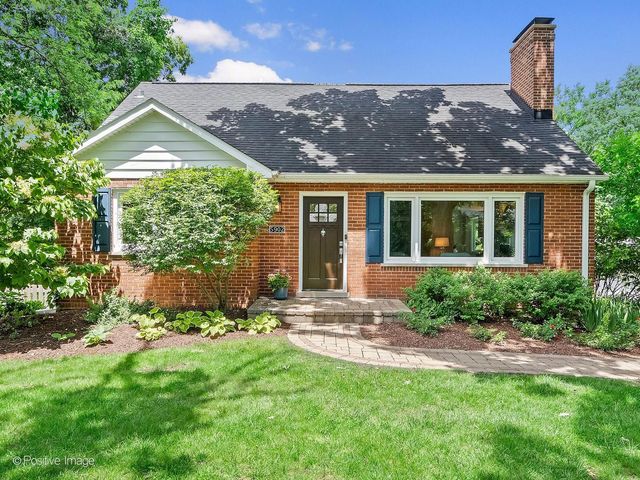 5902 Wolf Road, Western Springs, IL 60558