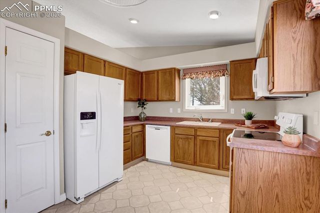 6101 Daylight Point, Colorado Springs, CO 80923