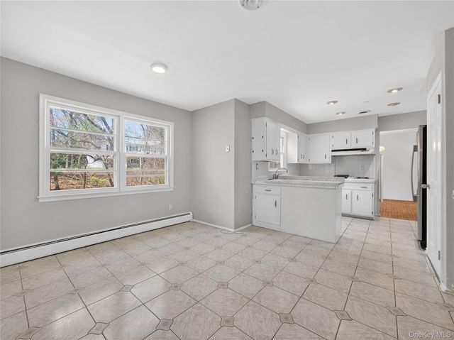 8 Ravenna Drive, Pomona, NY 10970