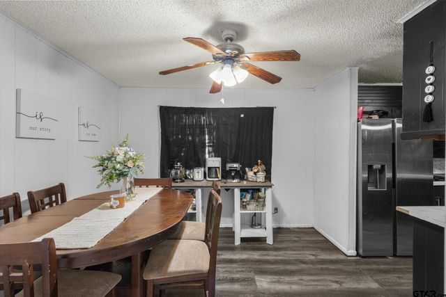 215 N Oaks Drive, Grand Saline, TX 75140