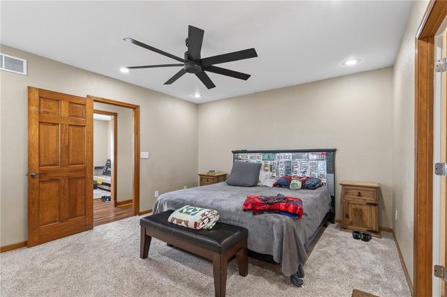 981 S 9th Street, Odessa, MO 64076