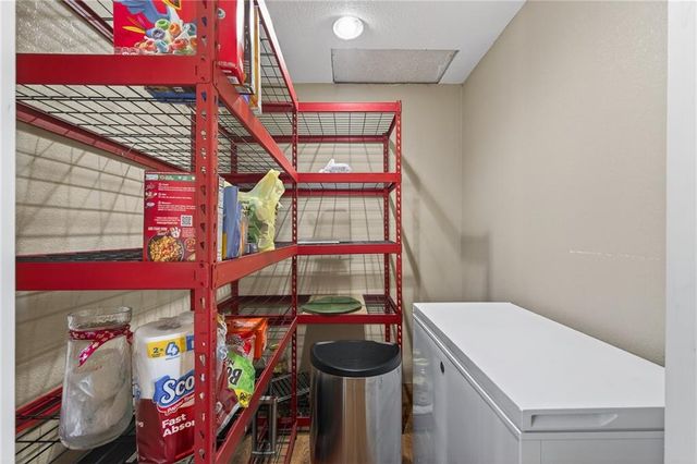 981 S 9th Street, Odessa, MO 64076