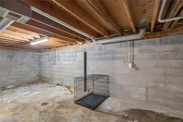 981 S 9th Street, Odessa, MO 64076