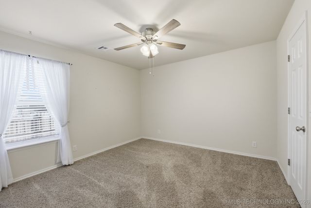 3904 W 104th Street S, Jenks, OK 74037