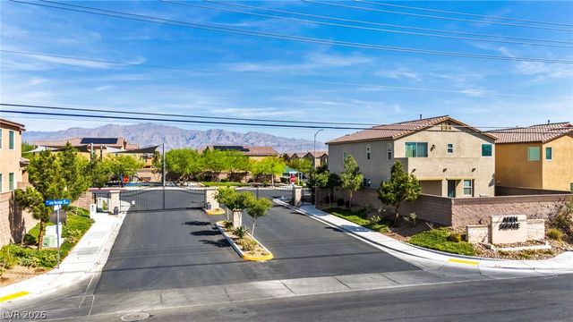 4817 Royal Magnolia Street, North Las Vegas, NV 89031