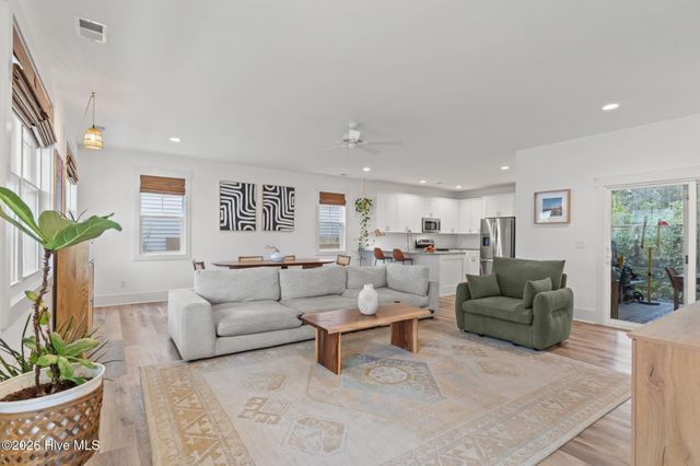 1449 Eco Circle, Wilmington, NC 28409