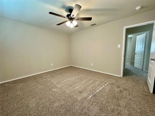 725 Hartsfield, Aubrey, TX 76227