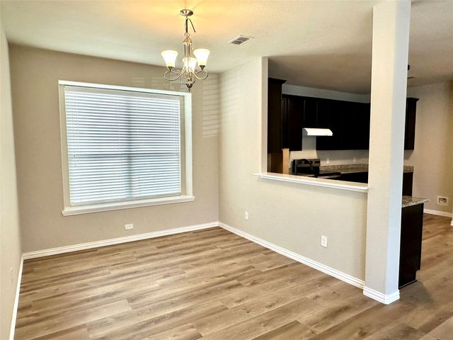 725 Hartsfield, Aubrey, TX 76227