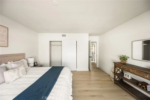 1922 W Flora Street, Santa Ana, CA 92704