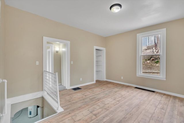 617 Warren Street, Davenport, IA 52802