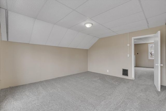 617 Warren Street, Davenport, IA 52802