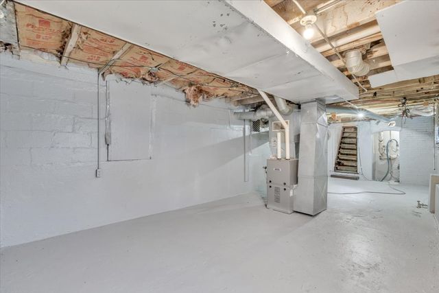 617 Warren Street, Davenport, IA 52802