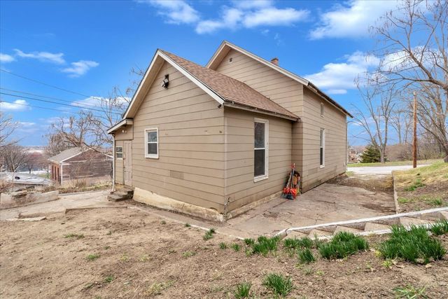 617 Warren Street, Davenport, IA 52802