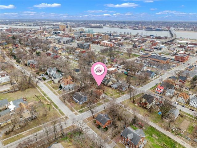 617 Warren Street, Davenport, IA 52802