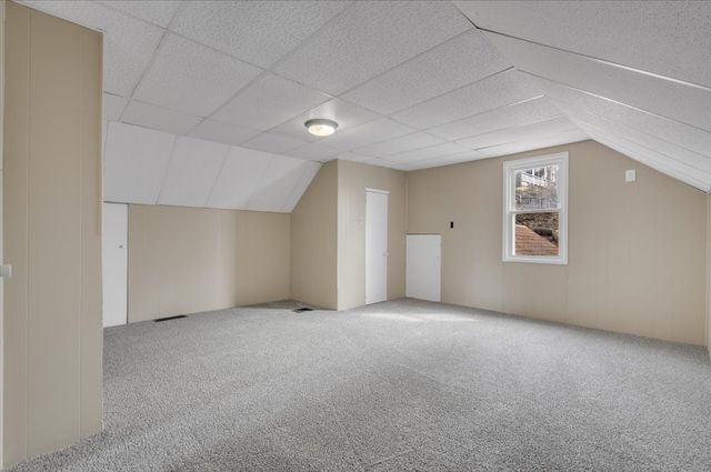 617 Warren Street, Davenport, IA 52802