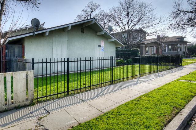 350 N San Pablo Ave Apt D, Fresno, CA 93701