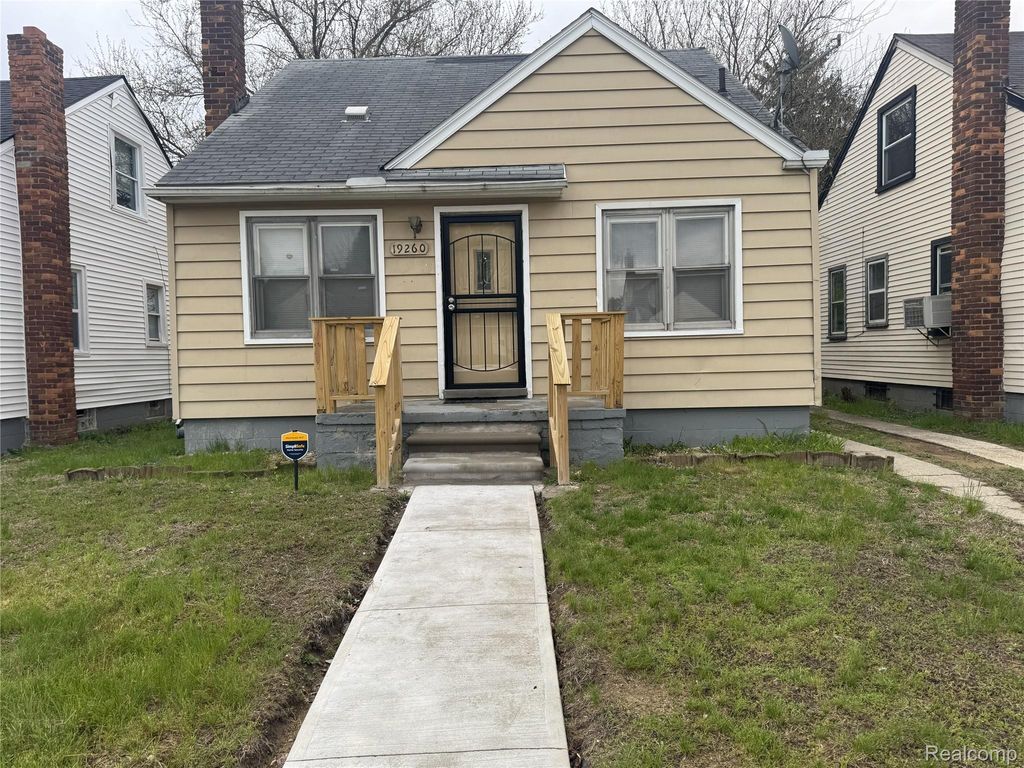 19260 Bloom Street, Detroit, MI 48234