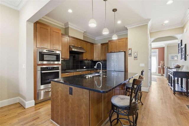 13 Arbor Way Drive, Decatur, GA 30030