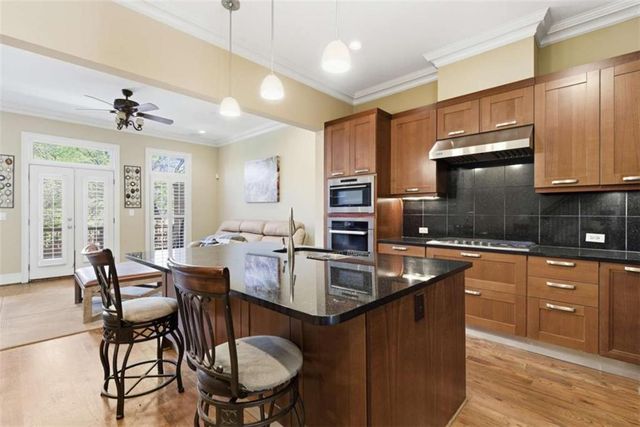 13 Arbor Way Drive, Decatur, GA 30030