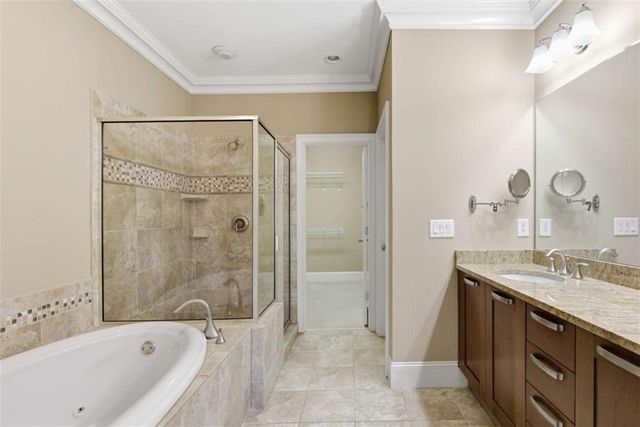 13 Arbor Way Drive, Decatur, GA 30030