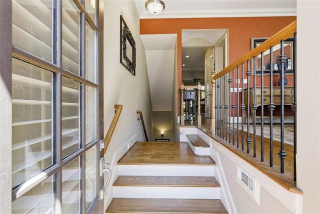 13 Arbor Way Drive, Decatur, GA 30030