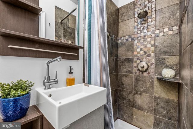 1608 4TH ST NW, Washington, DC 20001