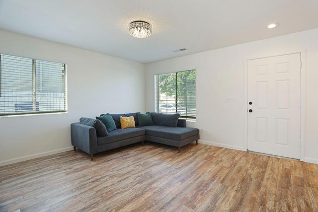 784 Bogetti Ln, Tracy, CA 95376