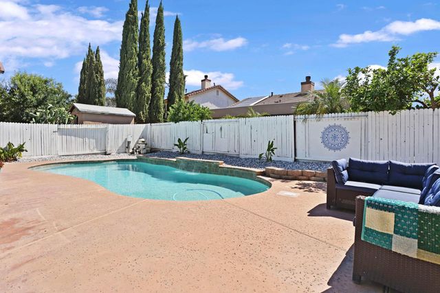 784 Bogetti Ln, Tracy, CA 95376
