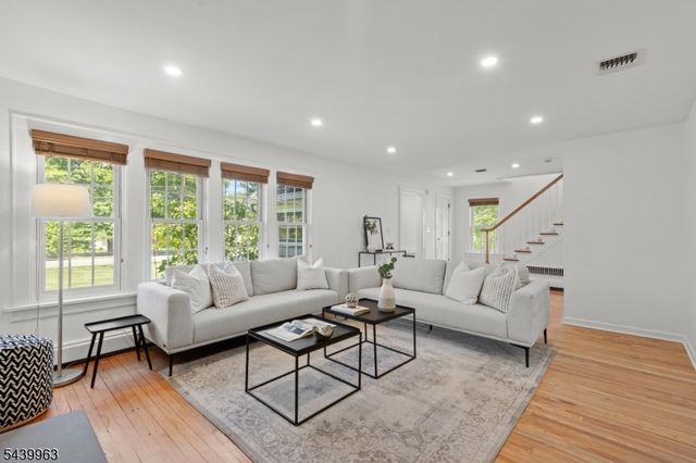 225 Walnut St, Livingston Twp., NJ 07039