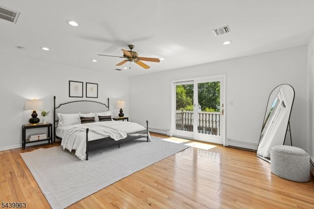225 Walnut St, Livingston Twp., NJ 07039
