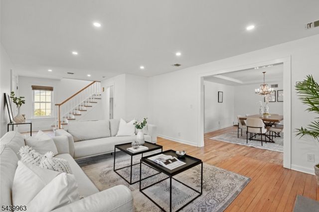 225 Walnut St, Livingston Twp., NJ 07039