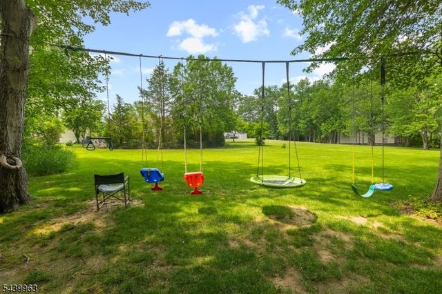 225 Walnut St, Livingston Twp., NJ 07039