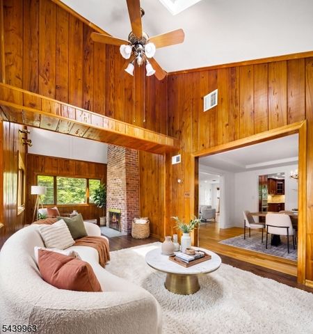 225 Walnut St, Livingston Twp., NJ 07039
