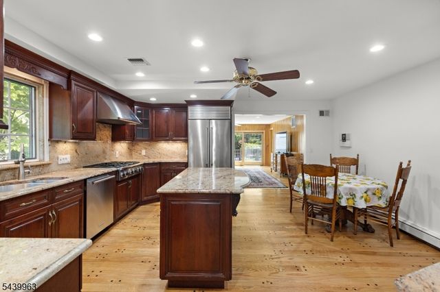 225 Walnut St, Livingston Twp., NJ 07039