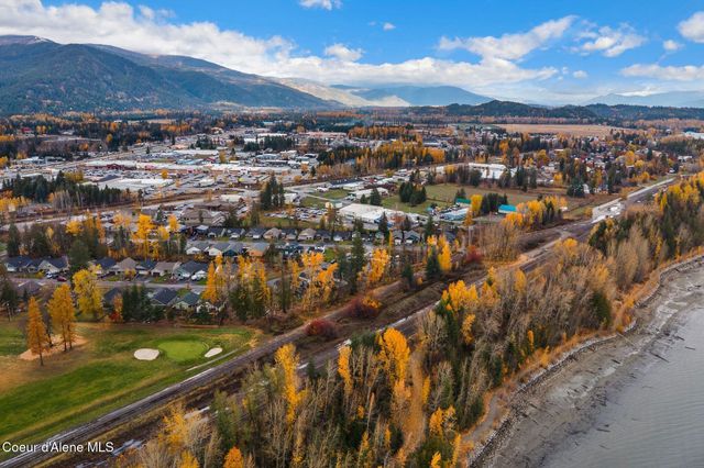 369 Jasper Loop, Ponderay, ID 83852