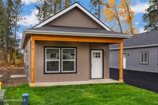 369 Jasper Loop, Ponderay, ID 83852