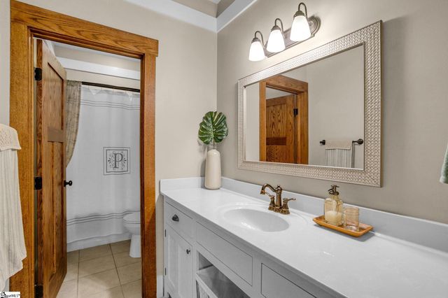 16 Verona Circle, Simpsonville, SC 29681