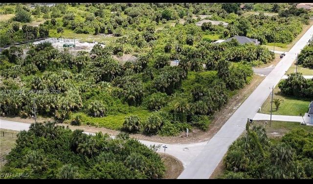 327 LANCELOT AVE, Lehigh Acres, FL 33974