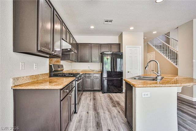 7083 Somera Way, Las Vegas, NV 89113