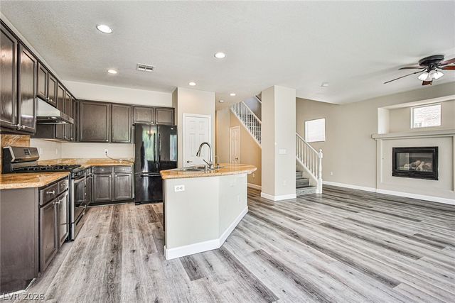 7083 Somera Way, Las Vegas, NV 89113