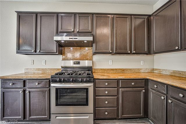 7083 Somera Way, Las Vegas, NV 89113